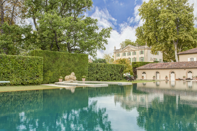 Top 10 Villas And Chateaux To Rent Year Round In Provence Olivers