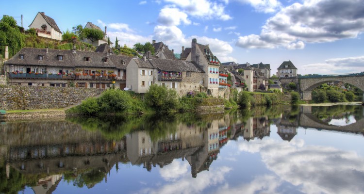 Top 5 Sights To Visit In Dordogne - Oliver's Travels