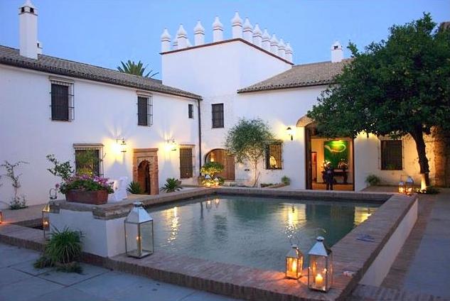 Cortijo Viejo - Villas to rent in Spain - Oliver's Travels