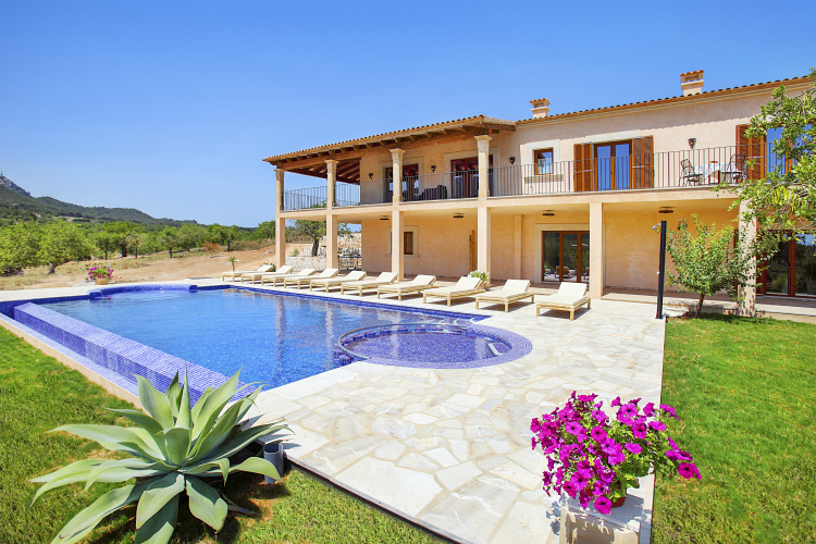 The 15 Best Sizzling Summer Villas in Europe | Oliver's Travels