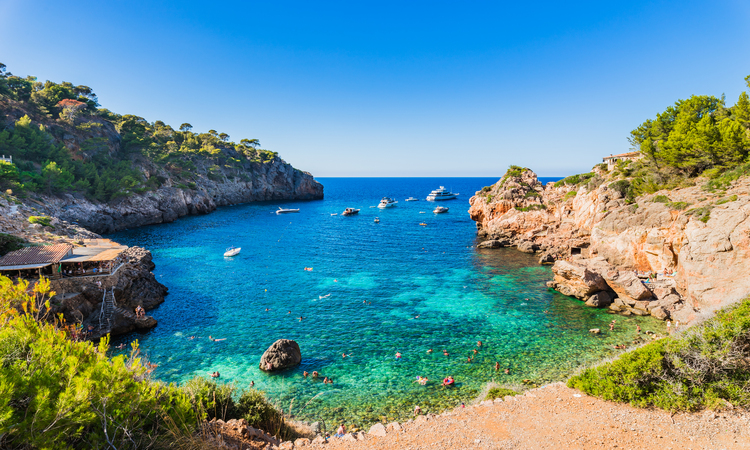 Mallorca Travel Guide - Deia Beach