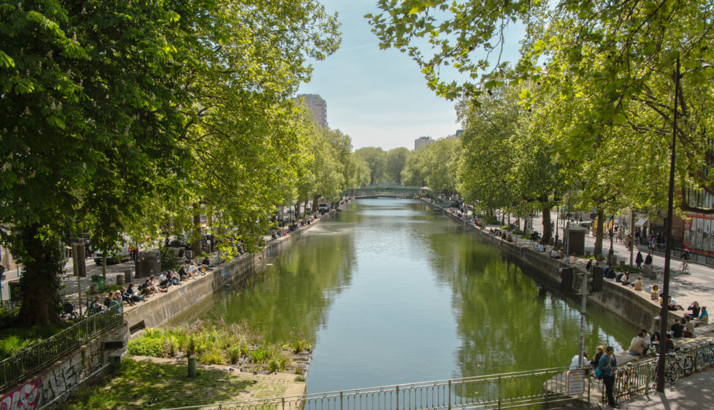 Canal St Martin - best neighbourhoods in Paris