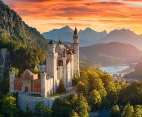 Neuschwanstein - fairytale castles header