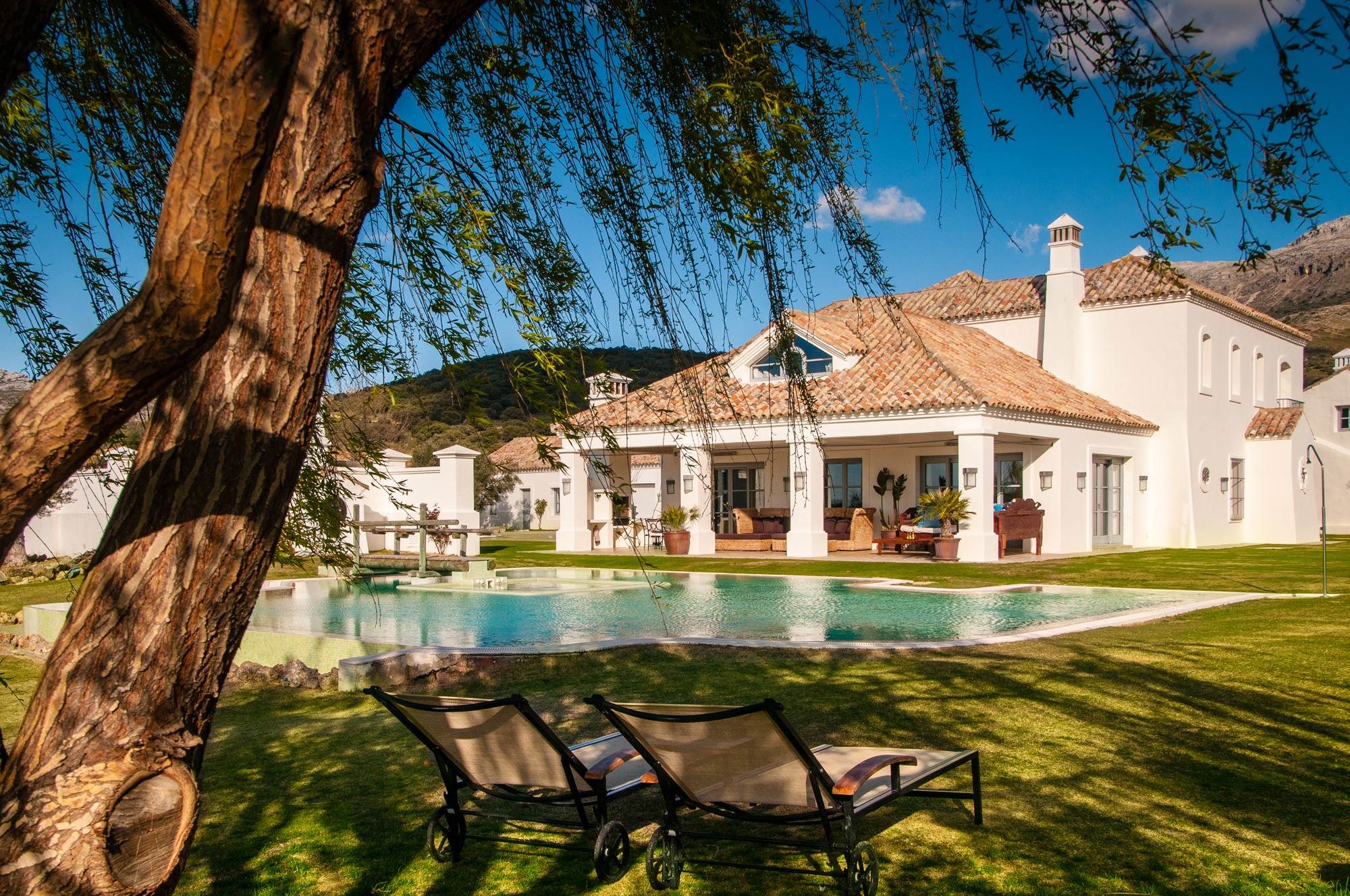 Llanos Resort