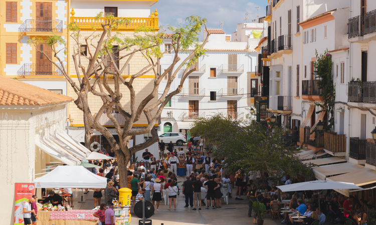 Traditional food in Ibiza: food market