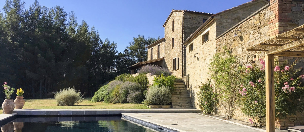 Top Villas in Umbria - header