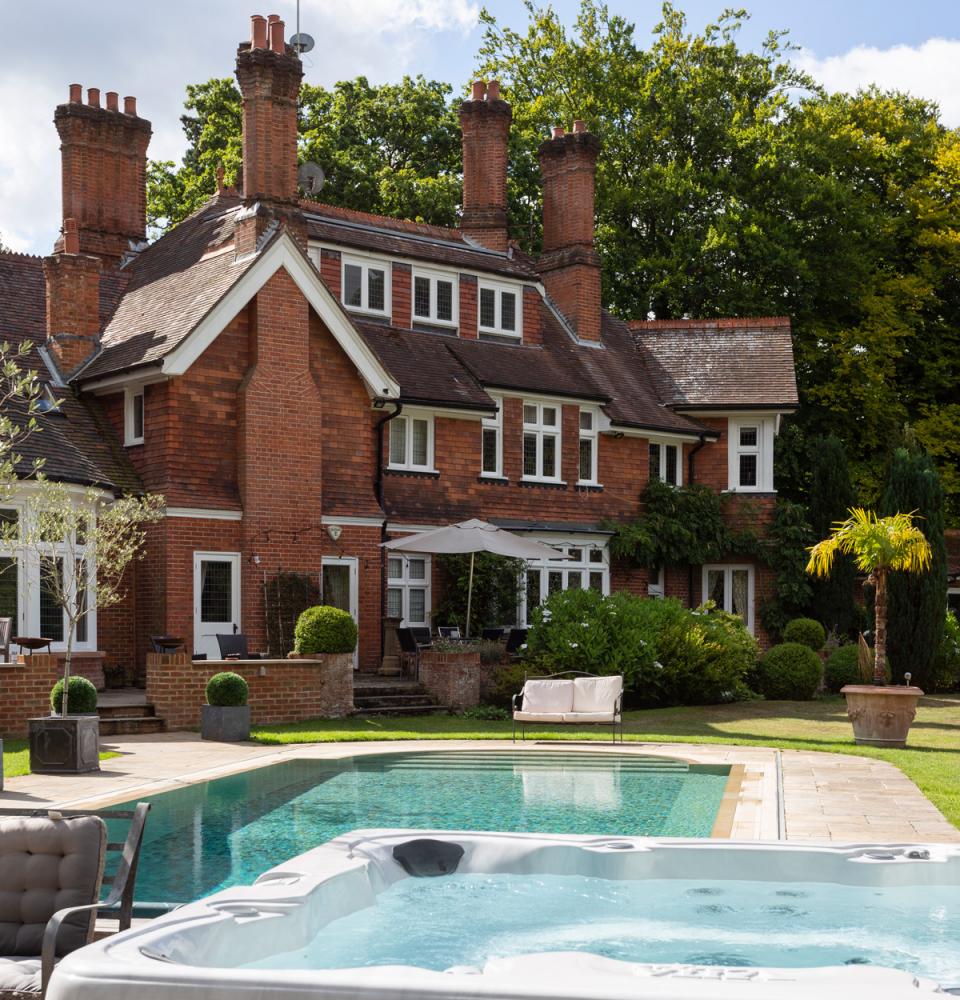 Ascot Manor, Berkshire | Oliver's Travels