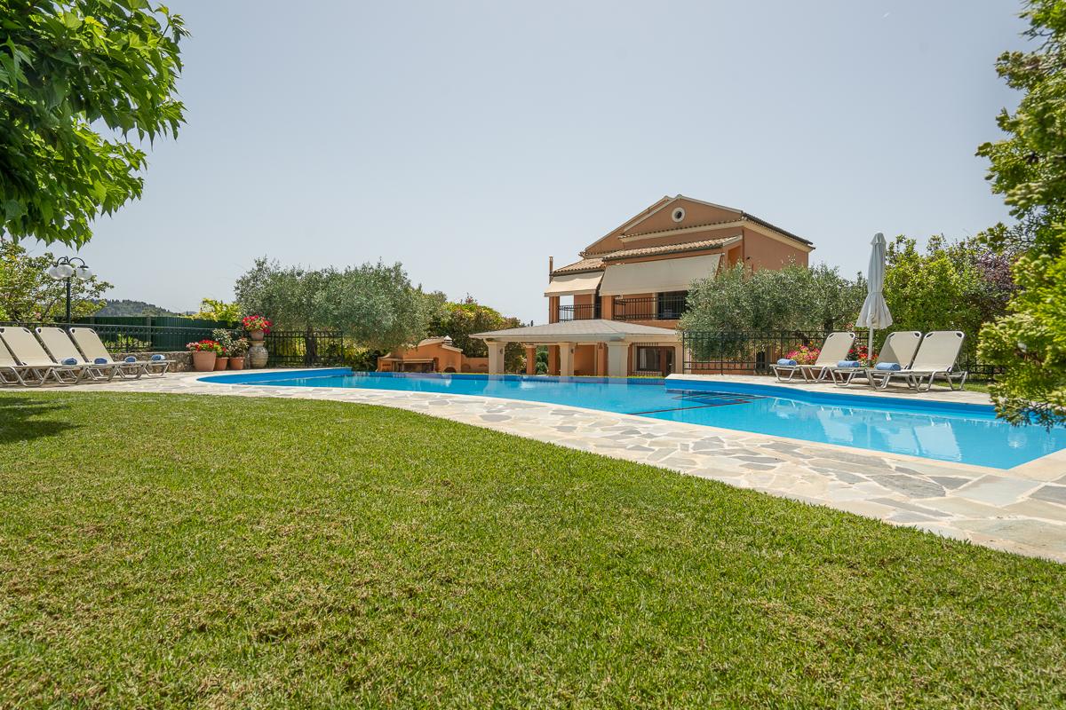 Villa Karoubatika  Corfu Oliver s Travels