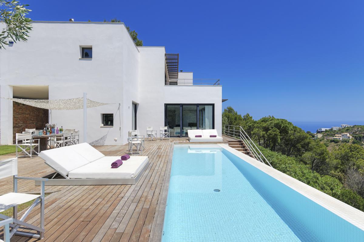 Villa Laia, Begur | Oliver's Travels