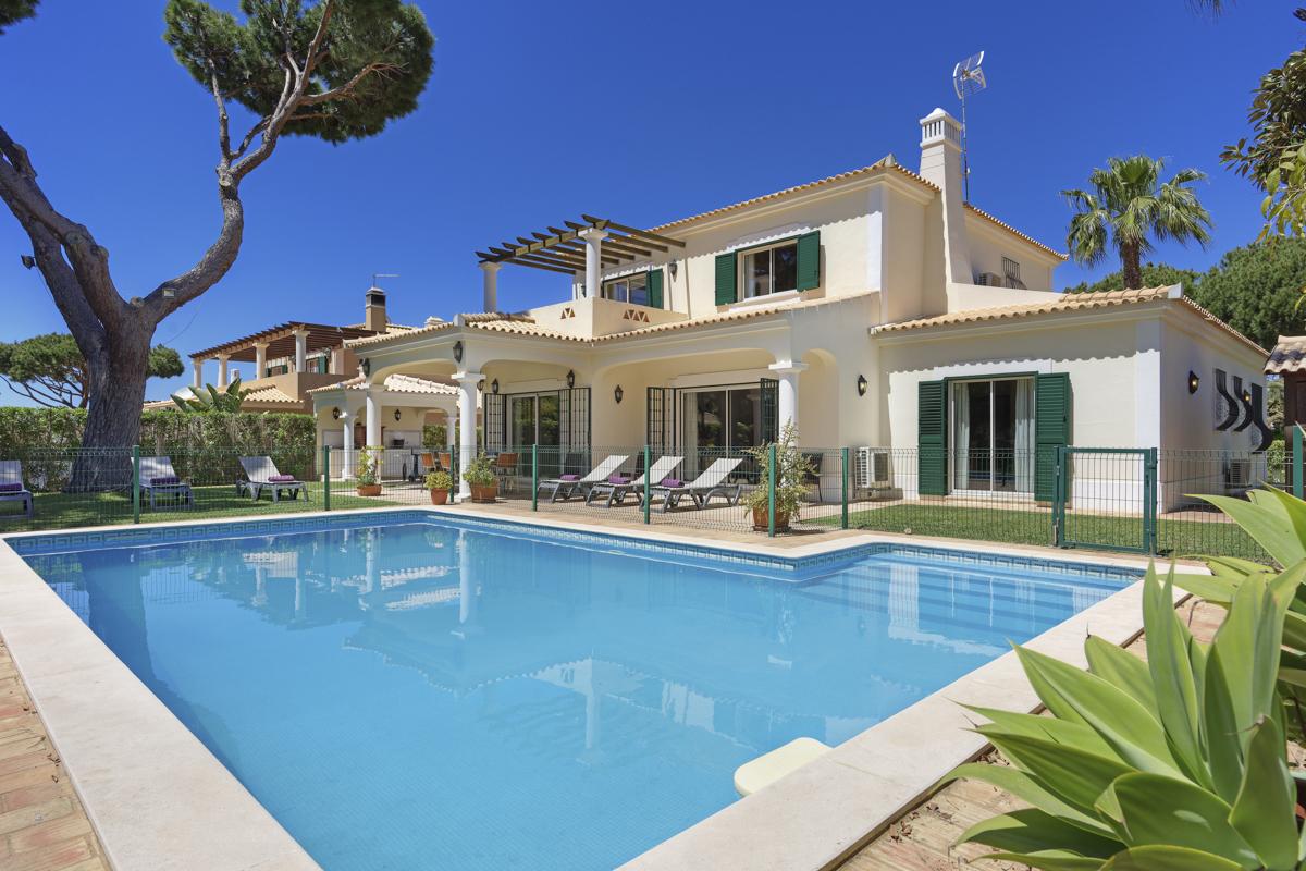 Villa Pinhal, Vilamoura | Oliver's Travels