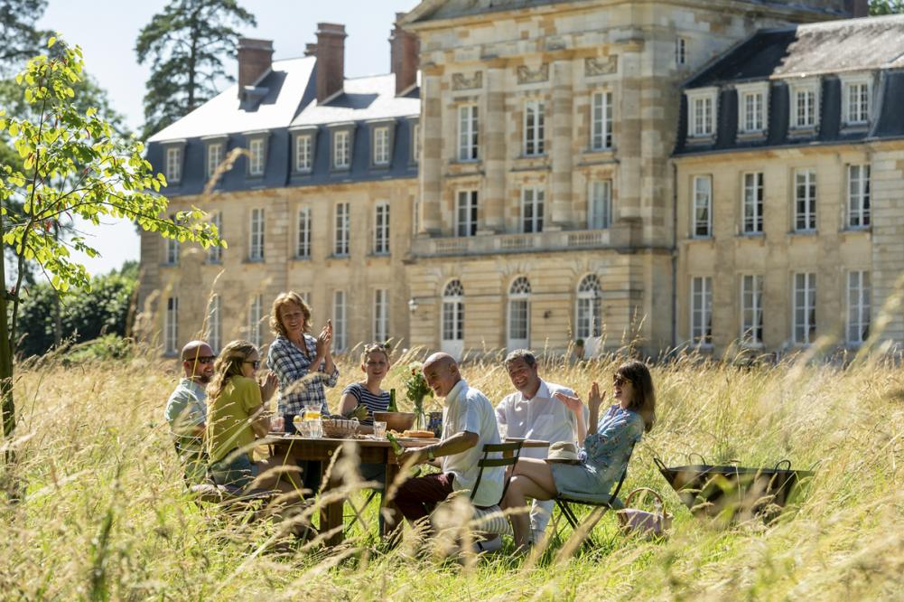 Calendrier Petanque Calvados 2023 Chateau Des Roses, Normandy | Oliver's Travels