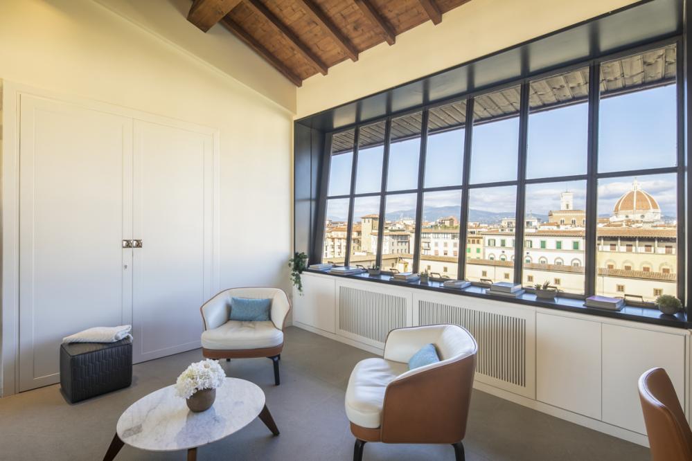 Ponte Vecchio Luxury Apartment - Apartments for Rent in Florence