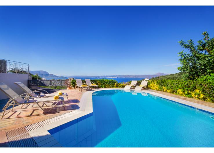 Villa Nicolas , Crete | Oliver's Travels